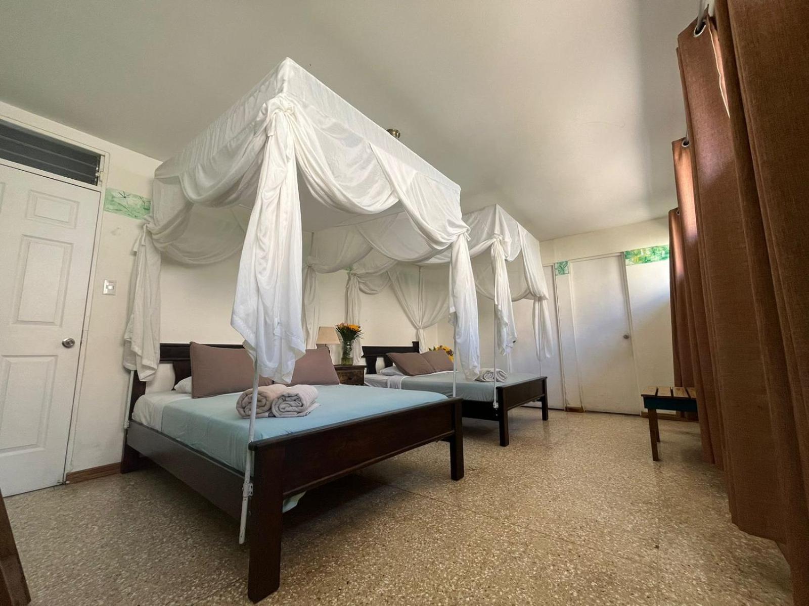 Lost In San Jose Hotel & Hostel Екстер'єр фото